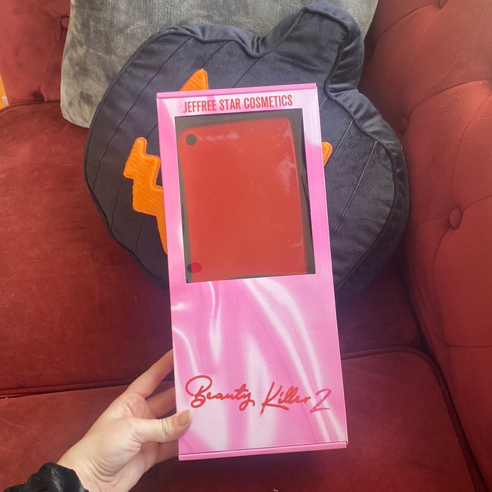 New in Box jeffree Star Hand mirror